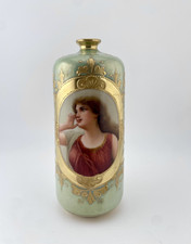 Exquisite Vintage Royal Vienna Style Gilded Hand Painted Portrait Vase 5.25