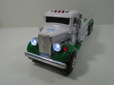 2022 HESS FLATBED TRUCK (LIGHTS AND SOUNDS) picture