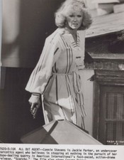 Connie Stevens original 7x9 photo holding gun in scene from 1976 movie Scorchy picture
