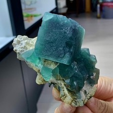 388G Natural blue-green cubic fluorite mineral crystal sample/China picture
