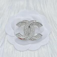 CHANEL Vintage Button Brooch #5362 picture