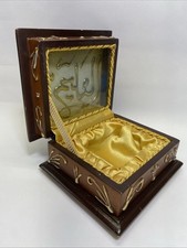 Beautiful Wooden Islamic Gift Box Storage Case picture