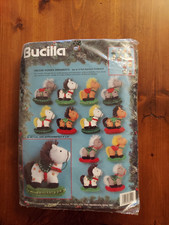 1994 Bucilla Felt Ornament Kit HOLIDAY HORSES #83210 RARE picture