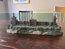 1996 Harbour Lights Navesink Twin Lights Lighthouse Sculpture New Jersey, Damage picture