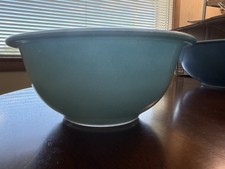 Vintage PYREX 322 Blue Clear Bottom Mixing Bowl 1 Qt / 1L Nesting Bowl USA picture