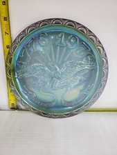 BICENTENNIAL COMMEMORATIVE BLUE CARNIVAL GLASS PLATE 1776-1976 picture