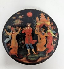 Authentic 1996 Russian Palekh Lacquer Box - 