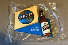 VINTAGE SCHLITZ BEER BOTTLE STORE BAR- DISPLAY SIGN- NEW OLD STOCK- MINT-12