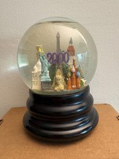 Sak's Fifth Avenue Millenium Snowglobe and Musicbox picture