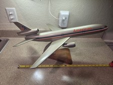 Pacmin/Pacific Miniatures 1/100 American Airlines DC-10 LuxuryLiner Desk Model picture
