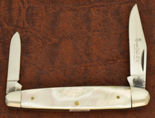 VINTAGE QUEEN CUTLERY USA 1973-1975 MOTHER OF PEARL SLEEVEBOARD KNIFE #4 (36085 picture