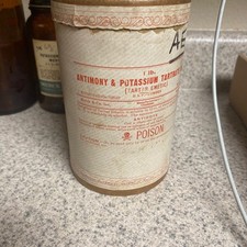 Vintage Antimony Potassium Tartrate Tartar Emetic Poison Bottle Can 1 lb picture
