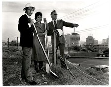 LD310 Original Photo GROUND BREAKING CEREMONY Executives Holding Shovels Dig picture