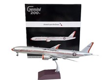 Gemini Jets G2AAL1508 American Airlines 777-300ER DFW N735AT Diecast 1/200 Model picture