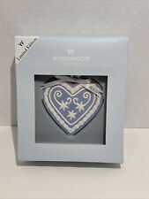 WEDGWOOD JASPERWARE LIMITED EDITION BLUE LICITER COOKIE HEART 2011 ORNAMENT picture