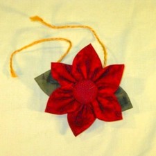 LONGABERGER ACCESSORY Floral Tie-On Burgundy Red Fabric Christmas Poinsettia picture