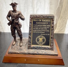 NRA 2010 Minuteman and Rifle Bill of Rights 2ND Amendment Figure Statue As-Is picture