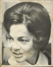 1975 Press Photo Martha Keyes - lra65573 picture