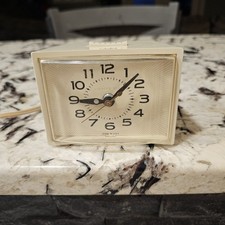 VINTAGE General Electric Alarm Clock Model 7300,  Made In USA. Read As Is picture