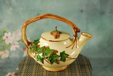 VTG~McCoy Pottery Ivy Teapot 1940s Raised Green Leaves Branch Handle w/ Lid picture