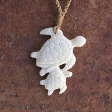 Hawaiian Jewelry Turtle Honu White Buffalo Bone Carved Pendant Necklace/Choker picture