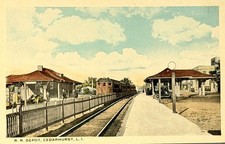 Cedarhurst Long Island Vintage Postcard c1915 Railroad Station LIRR Train picture