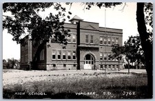 K43/ Wagner South Dakota Postcard RPPC c40-50s High School 307 picture