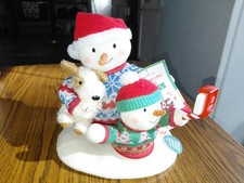 Hallmark Cozy Christmas Selfie Snowman Techno Plush 2020 Sound Light Motion Tags picture