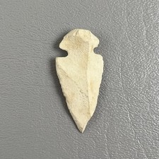 Vintage Arrowhead Carved Natural Stone Off White  1.75
