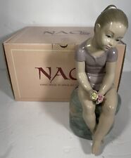 Vintage NAO by Lladro 