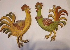 SET OF 2 VINTAGE HANGING METAL ROOSTERS SEXTON 1967  These Are Great picture