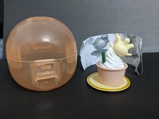 Milcery Pokemon Yummy Sweets mascot Vol.1 TakaraTomyArts Capsule Toy W/ Capsule picture