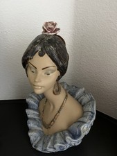 Beautiful Retired Spanish Lladro Lola Rose picture