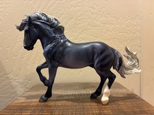 Breyer - Breyerfest 2026 The Wanderer Special Run- On Fireheart Mold picture