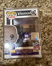 Funko Pop Football NFL Minnesota Vikings Adrian Peterson #15 Vinyl w/ Protector picture