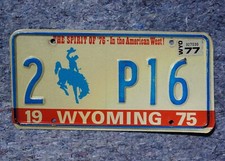 1975 - 1977 Wyoming BICENTENNIAL License Plate picture