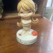 1970 vintage kim casali love is Figure Figurine Love Smile Heart Disney Sticker picture