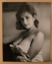 Boudoir sexy risqué pinup photo steamy actress Brenda Denaut Arquette 1959 picture