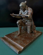 Samurai Pen Holder Oda Nobunaga Pen Stand Desk Organizer Watch Phone Tablet Hold picture