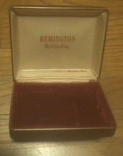 VINTAGE REMINGTON ROLLECTRIC ELECTRIC SHAVER VELVET LINED CASE *Only* picture