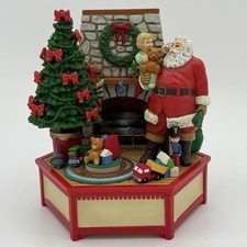 Vintage 1986 Enesco Small World of Music Box A Visit From Santa 551368 with box picture