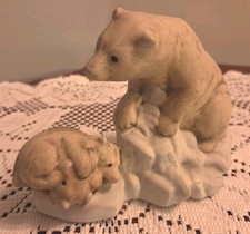 Vintage KAE Studio Canada Stoneware Polar Bear Mother And Babies Figure picture