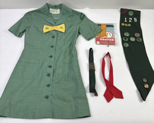 Vintage 1970’s Original Girl Scout Uniform w/ Sash, Badges, Belt & Bow picture