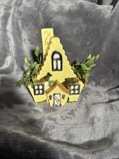 Vintage Ceramic Wall Pocket Planter Cottage House Yellow Green Cottagecore 9