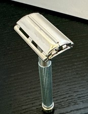 Gillette Lady Blue Starburst Safety Razor/1967 M1 picture