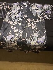 100% Silk AUTHENTIC Japanese Kimono Robe Okinawa, Japan Worn Less Than 12 Times picture