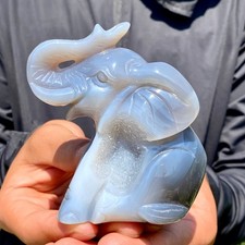 419G  Natural agate carved crystal elephant realistic crystal therapy picture