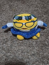 CULVERS Kurdelia Von Cheese Kurdis Chesse Curd Oktoberfest PLUSH Stuffed Girl picture