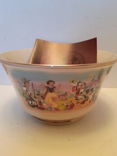 Vintage Lenox Disney – 2001 Rare World Family Reunion Large Bowl. New picture