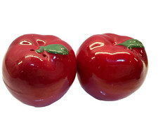 Ceramic Red Apple Salt Pepper Shakers Set Japan Mid Century Farmhouse Vintege #9 picture